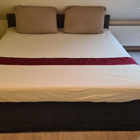 Helles Apartment In Berlin-Mariendorf מראה חיצוני תמונה